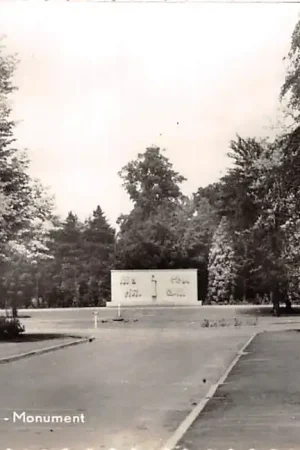 Soestdijk Herdenkings-Monument Baarn Soest HC40347 Wysoka jakość