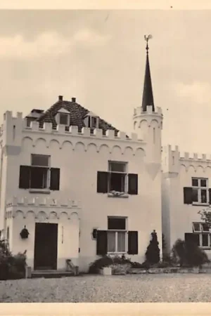 Tani Soest Het Kasteeltje 1950 HC28618