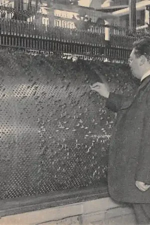 Bezpieczna płatność Middelburg Het plaatsen van stalen stiften in de massief koperen trommel van het klokkenspel van den Abdijtoren door den carillonnist Jan Morks HC12622