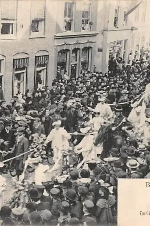 Wysoka jakość Leiden Bloemencorso 19 April 1904 HC55081