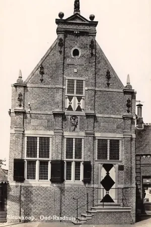 Wysoka jakość Nieuwkoop Oud-Raadhuis HC50481