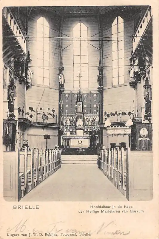 Brielle Hoofdaltaar in de Kapel der Heilige Martelaren van Gorkum 1903 HC49479 Zwrot pieniędzy