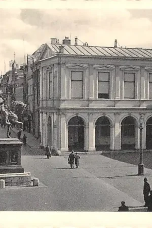 's-Gravenhage Den Haag La raga palaco Esperanto tekst Koninklijk Paleis met standbeeld HC47854 Szybka dostawa
