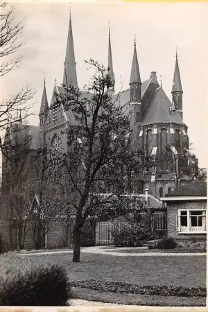 Rotterdam Westzeedijk St. Ignatiuskerk Achtergevel HC41042 Zamów teraz