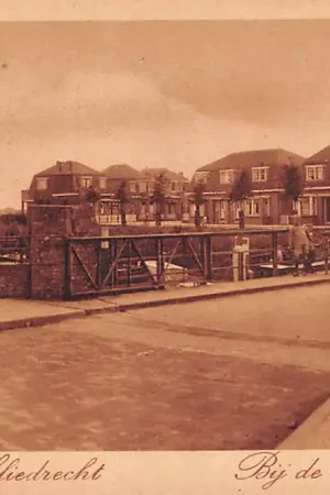 Autentyczny Sliedrecht Bij de nieuwe brug Nauta A 1871 HC37045