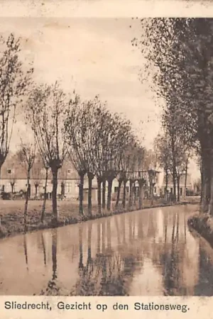 Sliedrecht Gezicht op den Stationsweg 1925 HC36983 Rabat