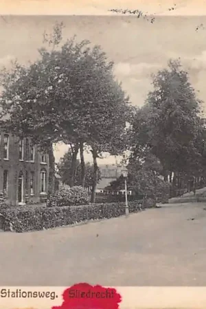 Sliedrecht Stationsweg Oude Liedengesticht 1934 HC36961 Tylko dziś