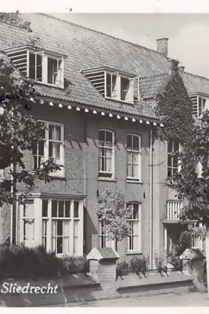 Sliedrecht Stationsstraat Hervormd Rusthuis 1951 HC36953 Ostatnia szansa