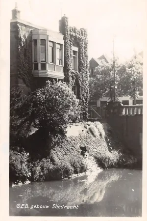 Sliedrecht G.E.B. gebouw Eind jaren 40HC36892 Tylko dziś