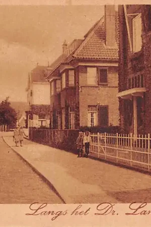 Sliedrecht Langs het Dr. Langeveldplein 1932 Nauta A 1874 HC36759 Darmowa dostawa