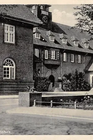 Sliedrecht Havenstraat Frontzijde Gemeentehuis1941 Nauta A 4665HC36732 Promocja