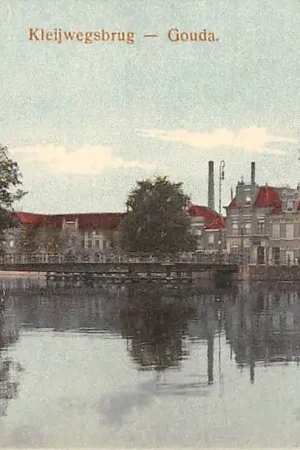 Gouda Brug Kleiweg vanaf de Bleekerssingel richting Kattensingel Recht brug en sluis Bloemendaals Verlaat HC31747 Darmowa dostawa