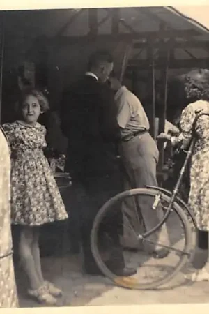 Wysoka jakość Gouda Markt Marktkramen naast stadhuis voor gebouw Arti Legi Fotokaart Straatleven HC31685