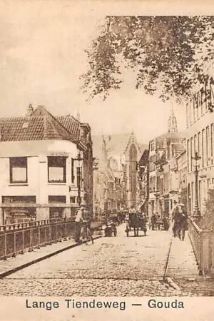Gouda Lange Tiendeweg met brug HC30690 Oferta