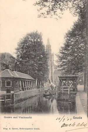 Gouda Gouwe met Vischmarkt 1904 Bouwvallige Visbanken HC28601 Premium