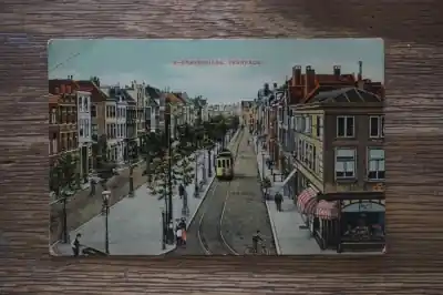 Tani Den Haag Veerkade