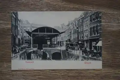 Tani Utrecht Vischmarkt