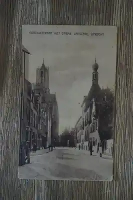 Utrecht Voetiusstraat met Openb. Leeszaal Oferta