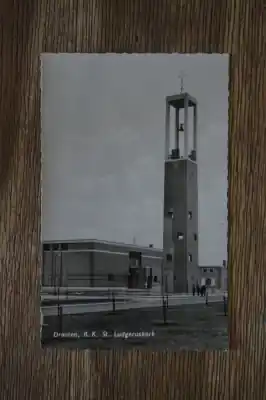 Zamów teraz Dronten R.K. St. Ludgeruskerk