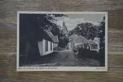 Najlepsza cena Bergen Karel de Grootelaan met gezicht op de Ruinekerk