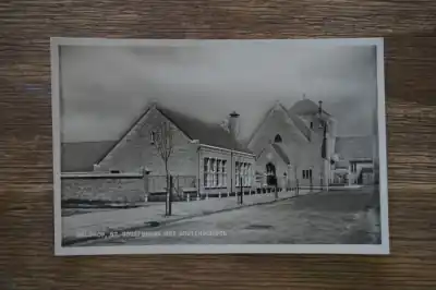 Nowość Geldrop St. Jozefkerk met zuster school