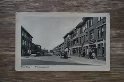 Popularny Voorburg Arembergelaan