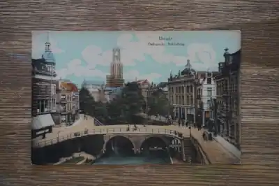 Utrecht Oude gracht Bakkerbrug Popularny