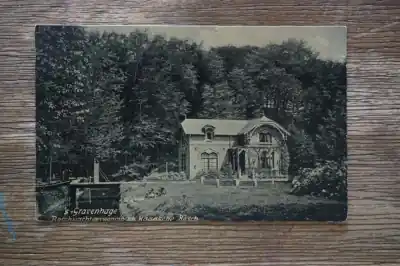 Den Haag Boswachterswoning in het Haagsche bosch Premium